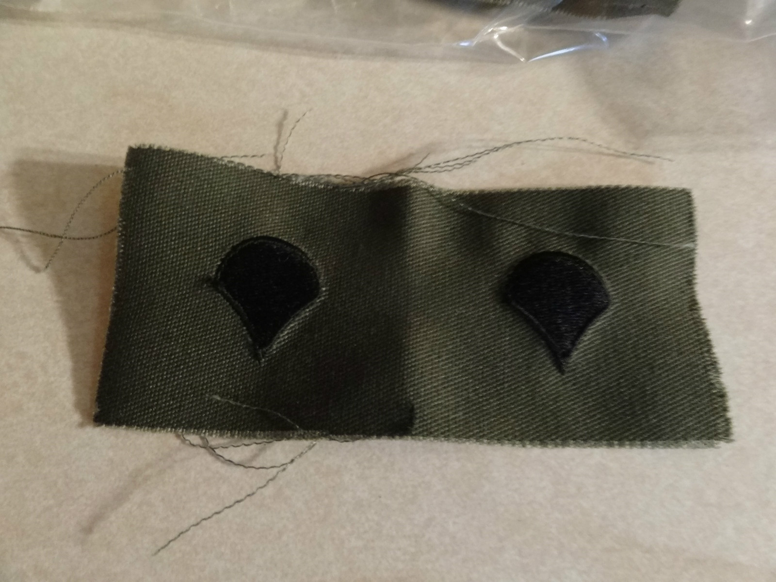 MILITARY PATCH US ARMY CLOTH RANK SET OF 2 SPECIALIST E-4 SEW ON COLLAR