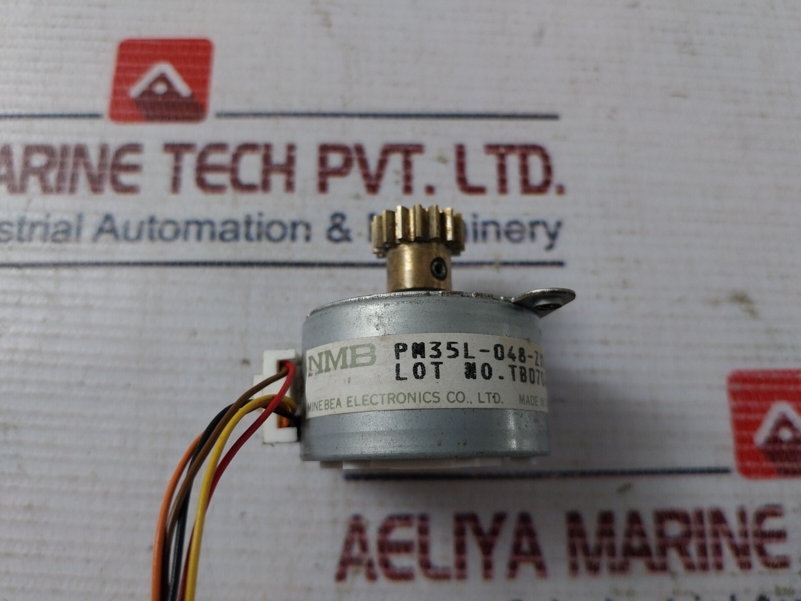 Minebea Electronics NMB PM35L-048-ZXW5 Stepper Motor