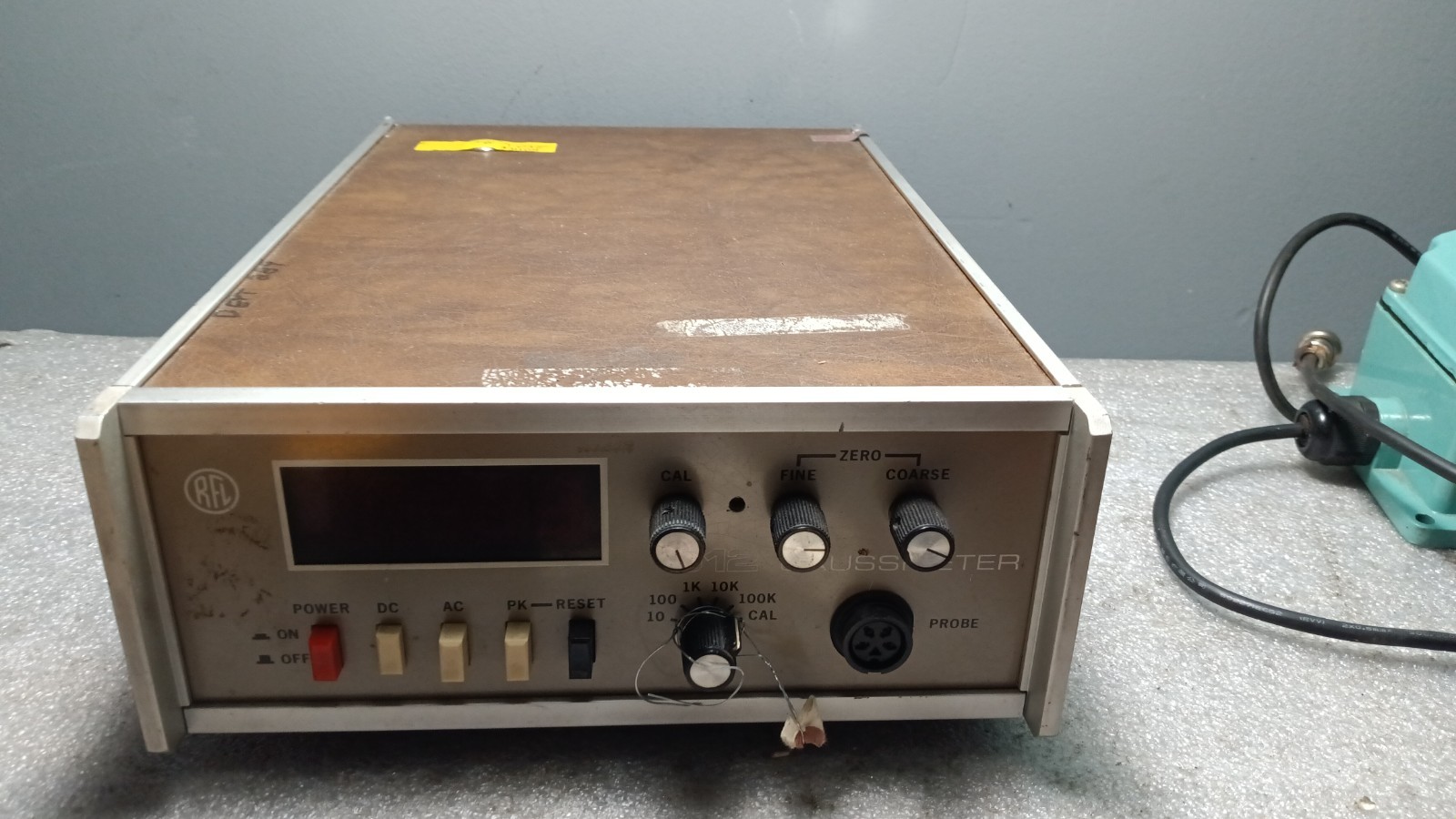 RFL Industries 912 GaussMeter / Magnetometer  220V