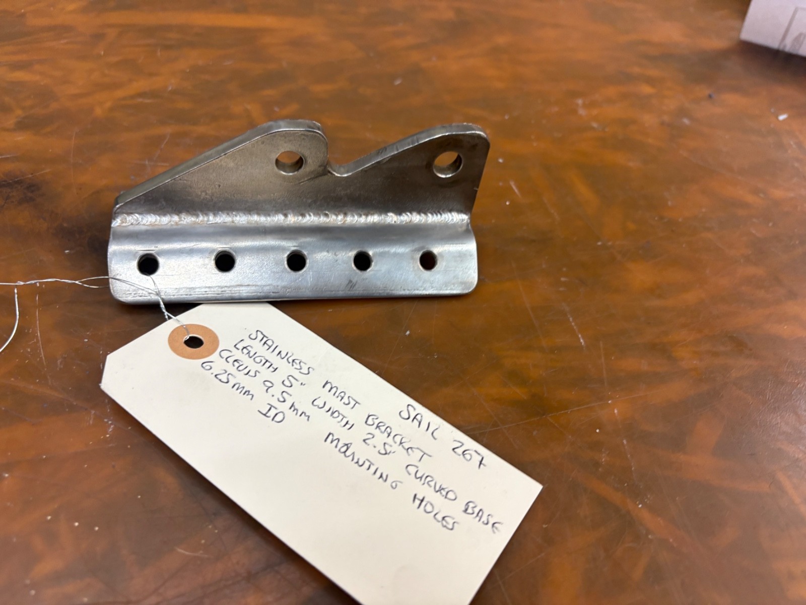 STAINLESS MAST BRACKET LENGTH 5" WIDTH 2.5" CURVED BASE CLEVIS 0.37" (9.5MM)...