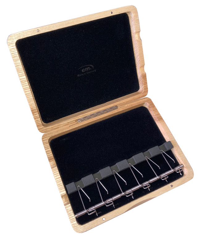 bassoon reed case for 6 reeds, 20 mm space between the reeds