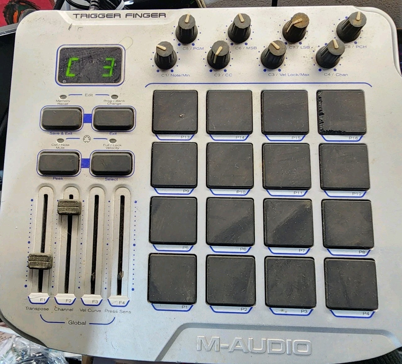 M-Audio Trigger Finger USB MIDI Pad Controller 16 Pads No PSU Untested