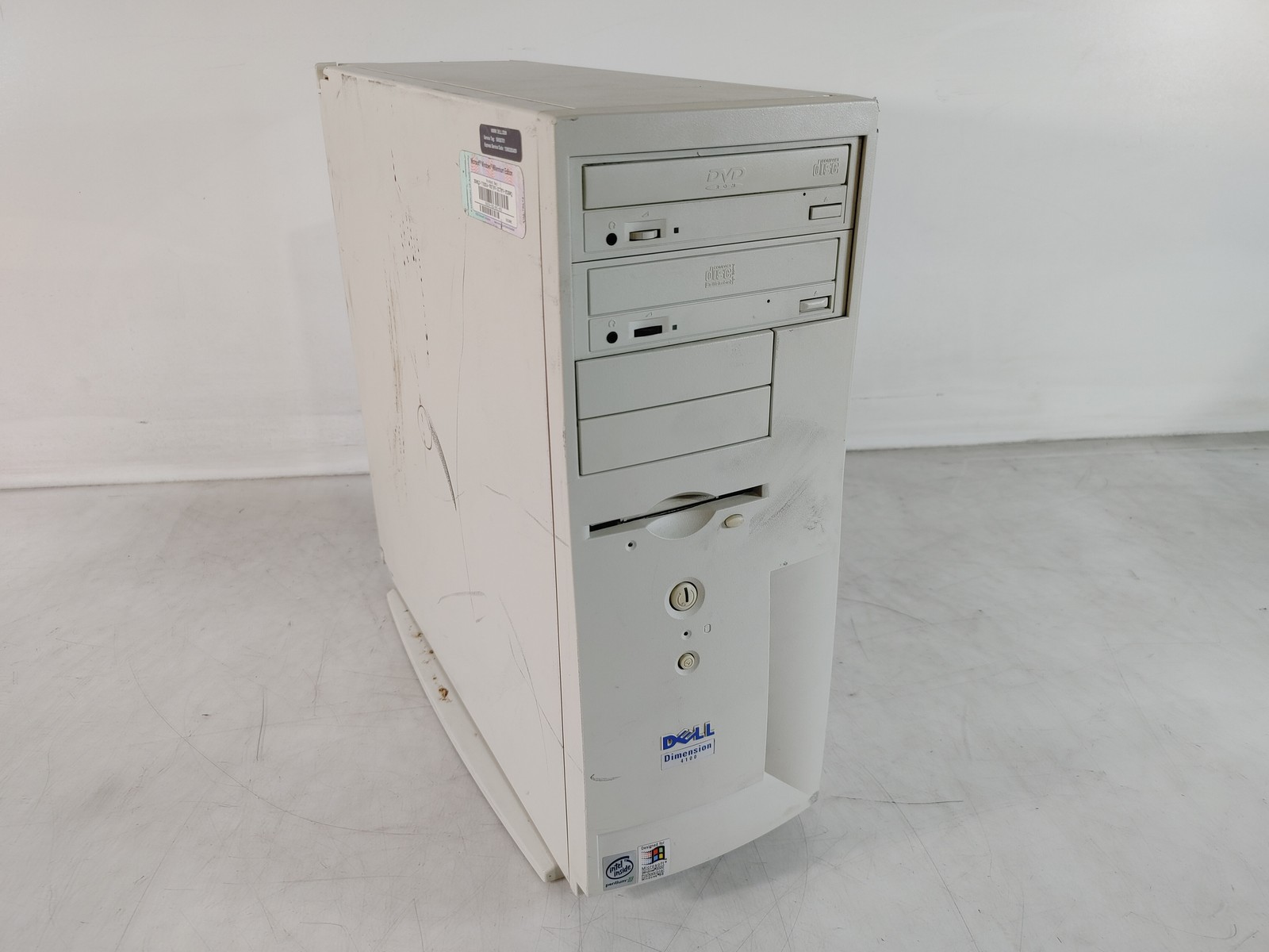 Vintage Dell Dimension 4100 Intel Pentium III 1.00 GHz 128 MB SDRAM Desktop For