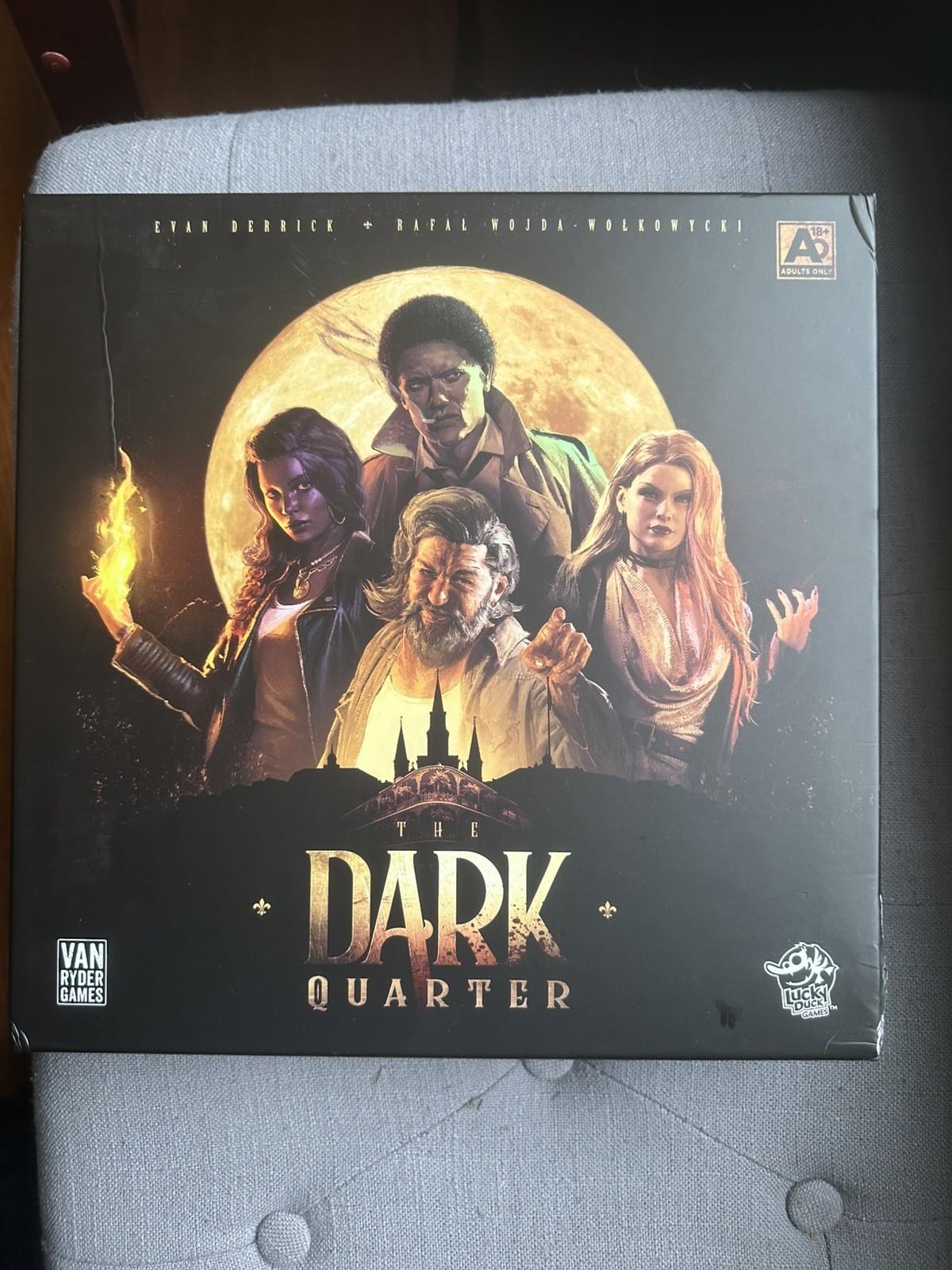 The Dark Quarter Board Game KS + Expansion (Lucky Duck / Van Ryder Games) NEW