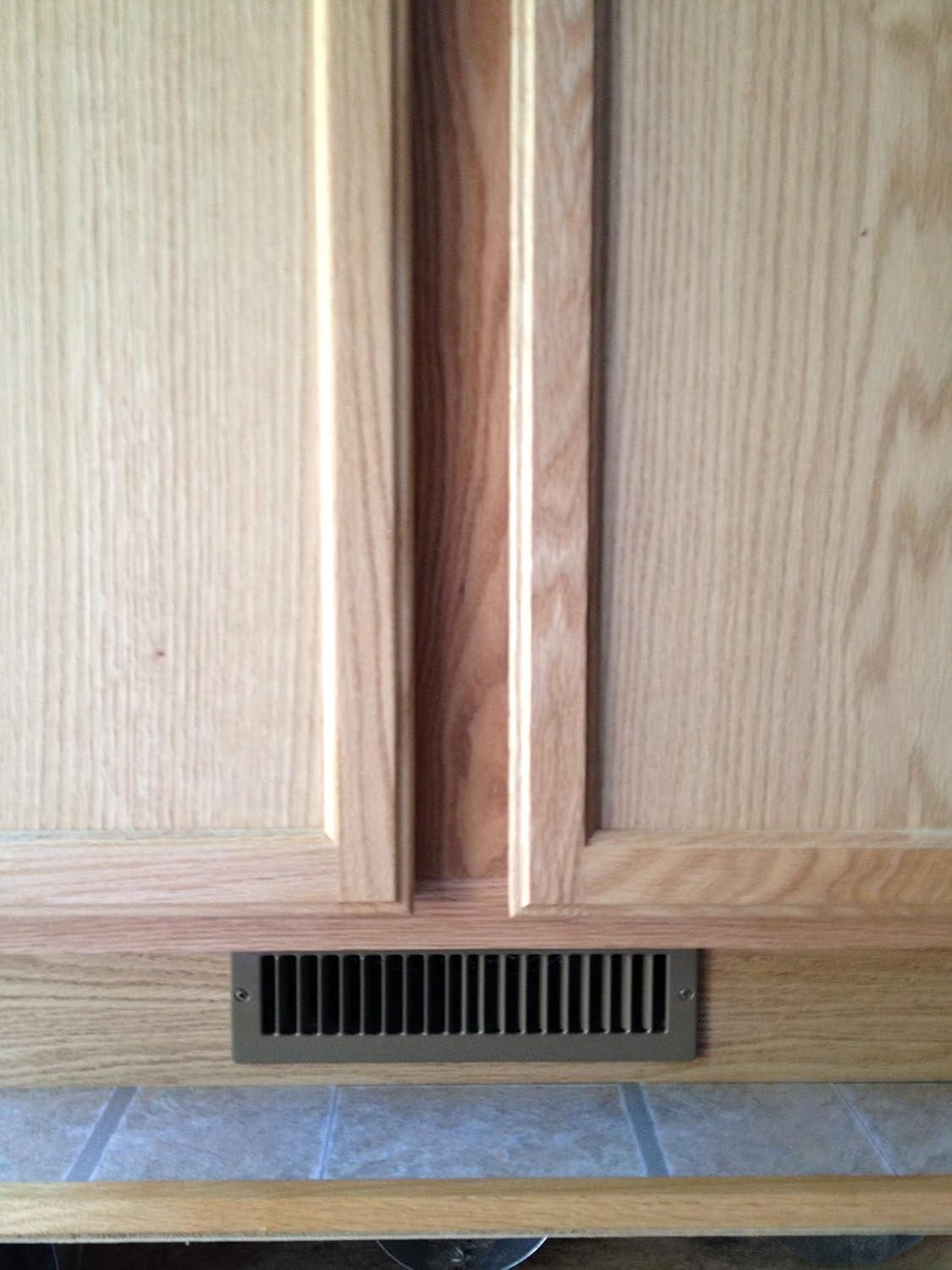 Toe Ductor Under Cabinet Heating and Cooling Brown Register Plate