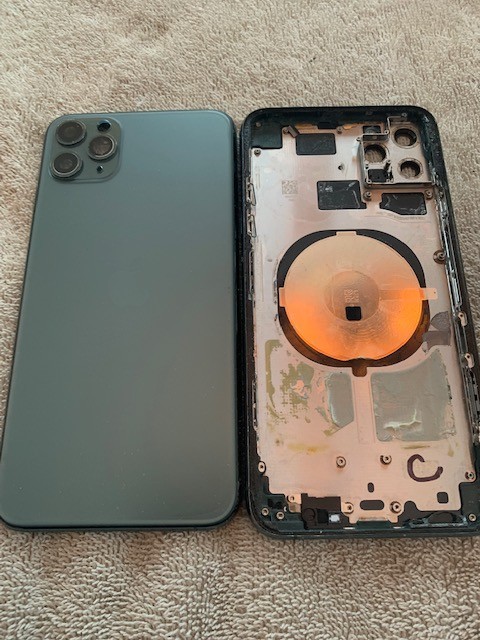 Apple iPhone 11 pro max back housing, glass rear chasis Green ( C)