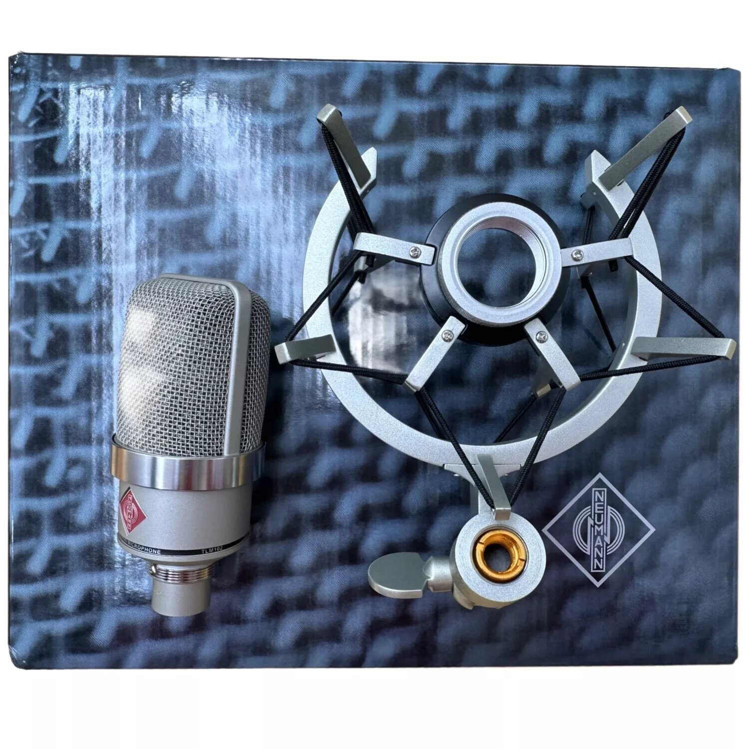 US Neumann TLM 102 Large Diaphragm Condenser Microphone Studio Set w/ Shockmount