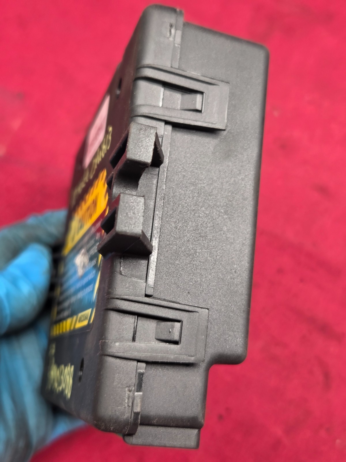 21083383-P06 MACK CXU612 CAB CONTROL UNIT MODULE 09230168