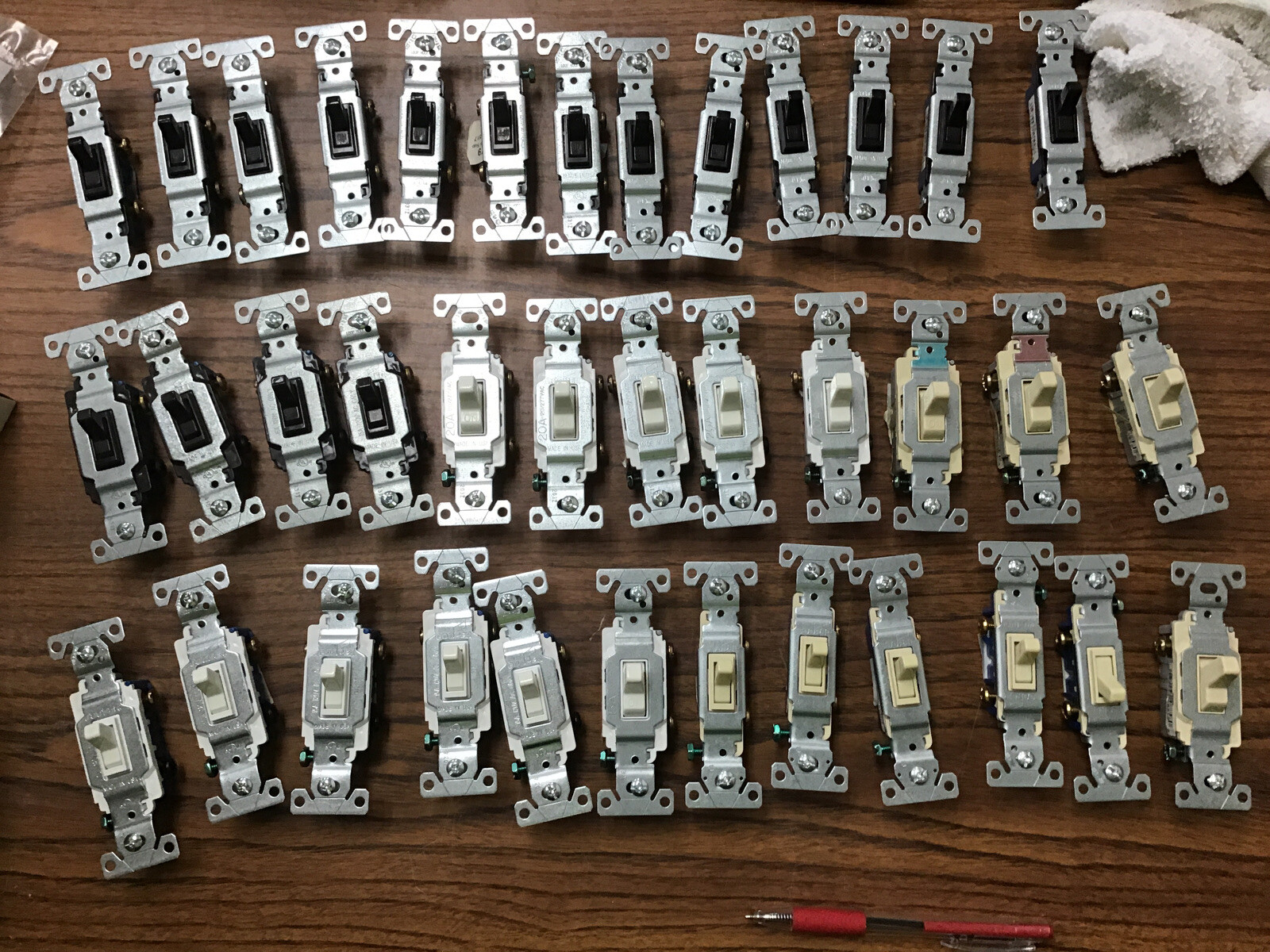 (37-PCS) Cooper Wiring Devices Light Switches 15 & 20 Amps (TA4MS)