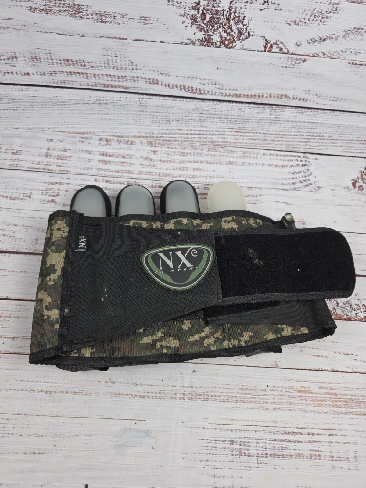NXe Camoflage Harness Paintball Belt 4 Cannister Pouches With 4 Paintball Cans