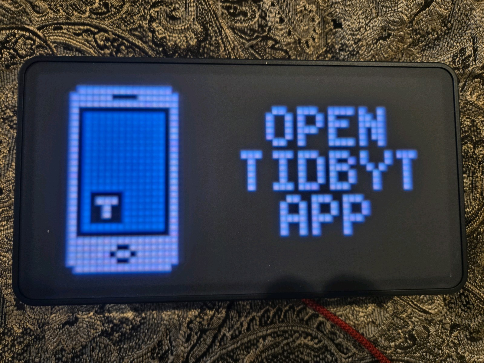 Tidbyt Gen 2 Smart LED Display with Power Supply