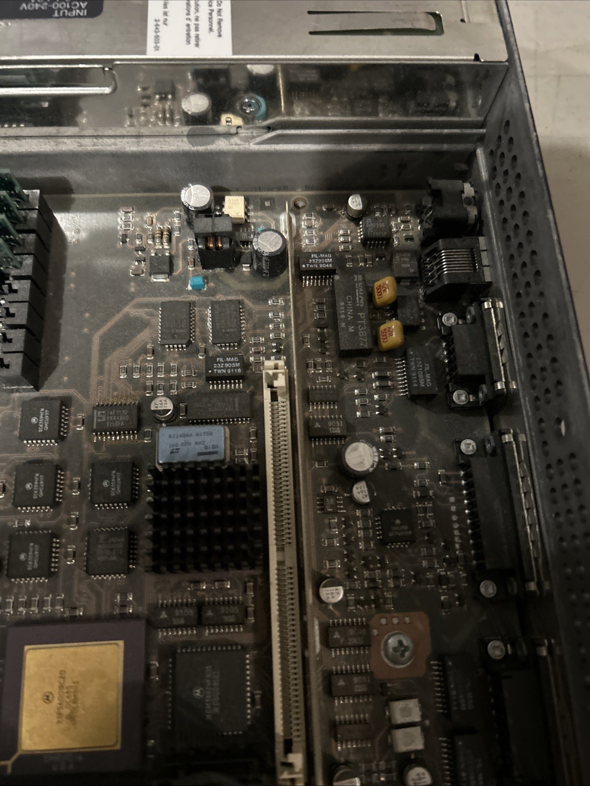 NeXT Computer NeXTstation Mono Model N1100 - Incomplete Powers Up - As Is Read