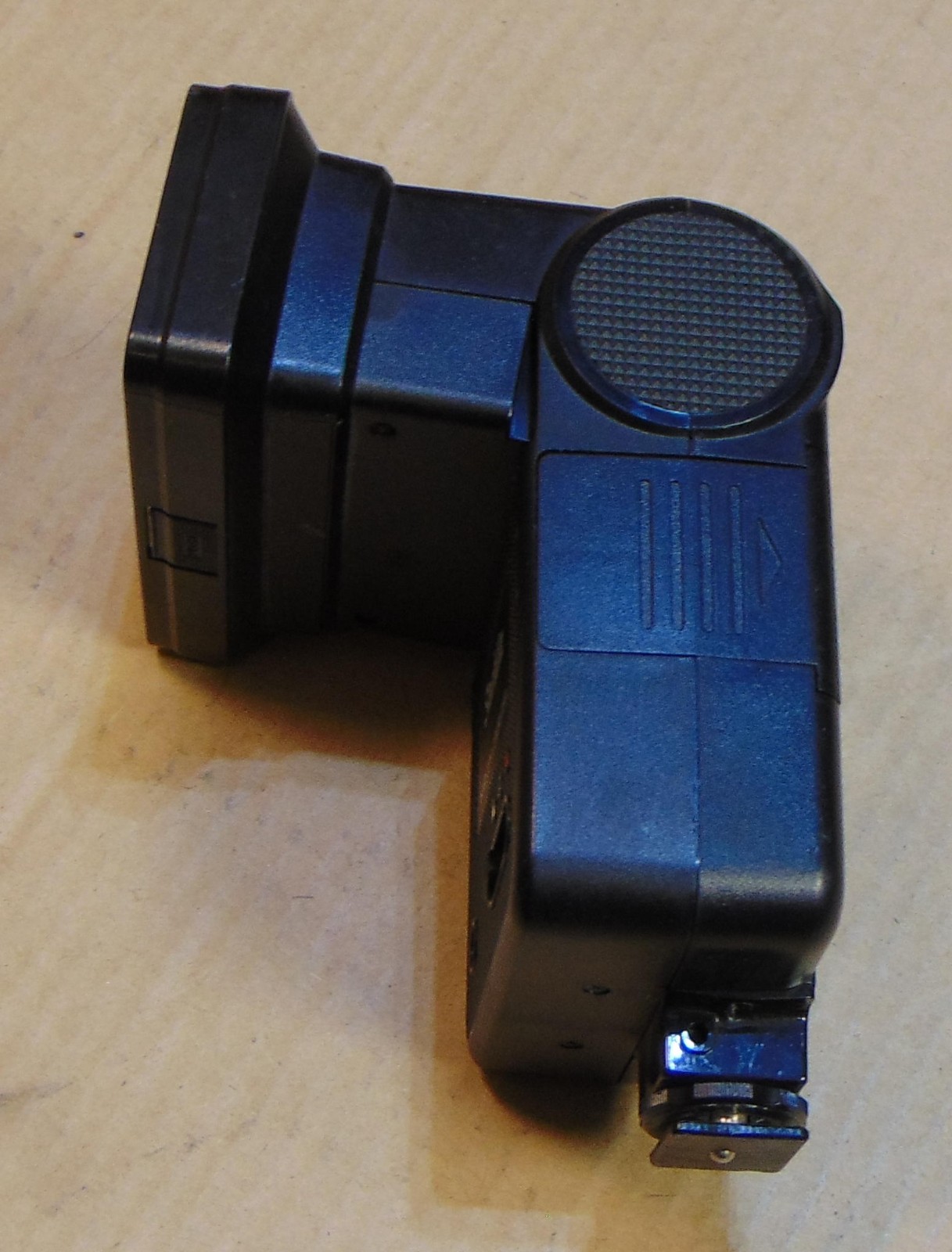 Starblitz 3000BTS Thyristor Computer Flash Unit with Filter Kit