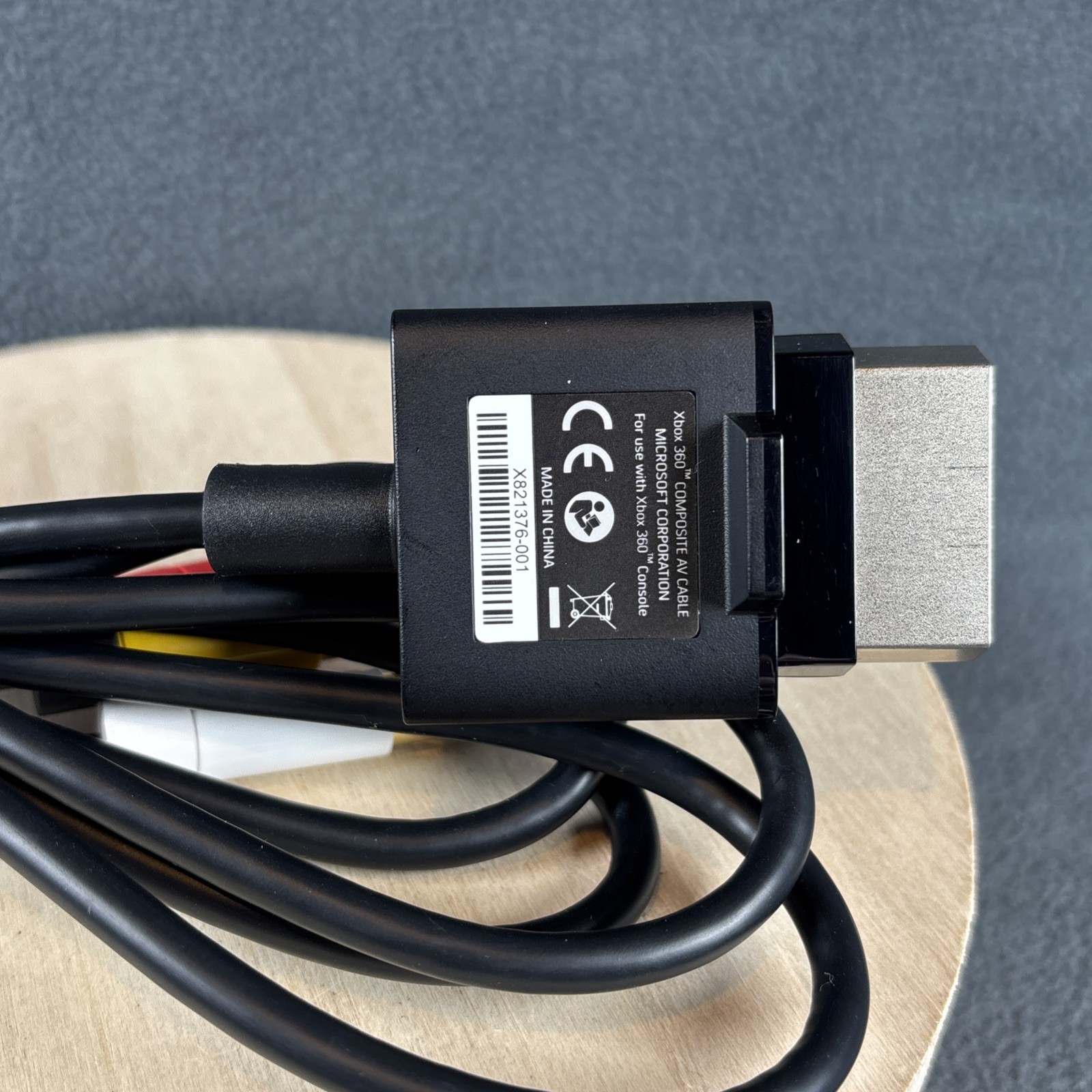 Xbox 360 Slim - Genuine OEM AV Audio Video Composite / RCA Cable - Tested