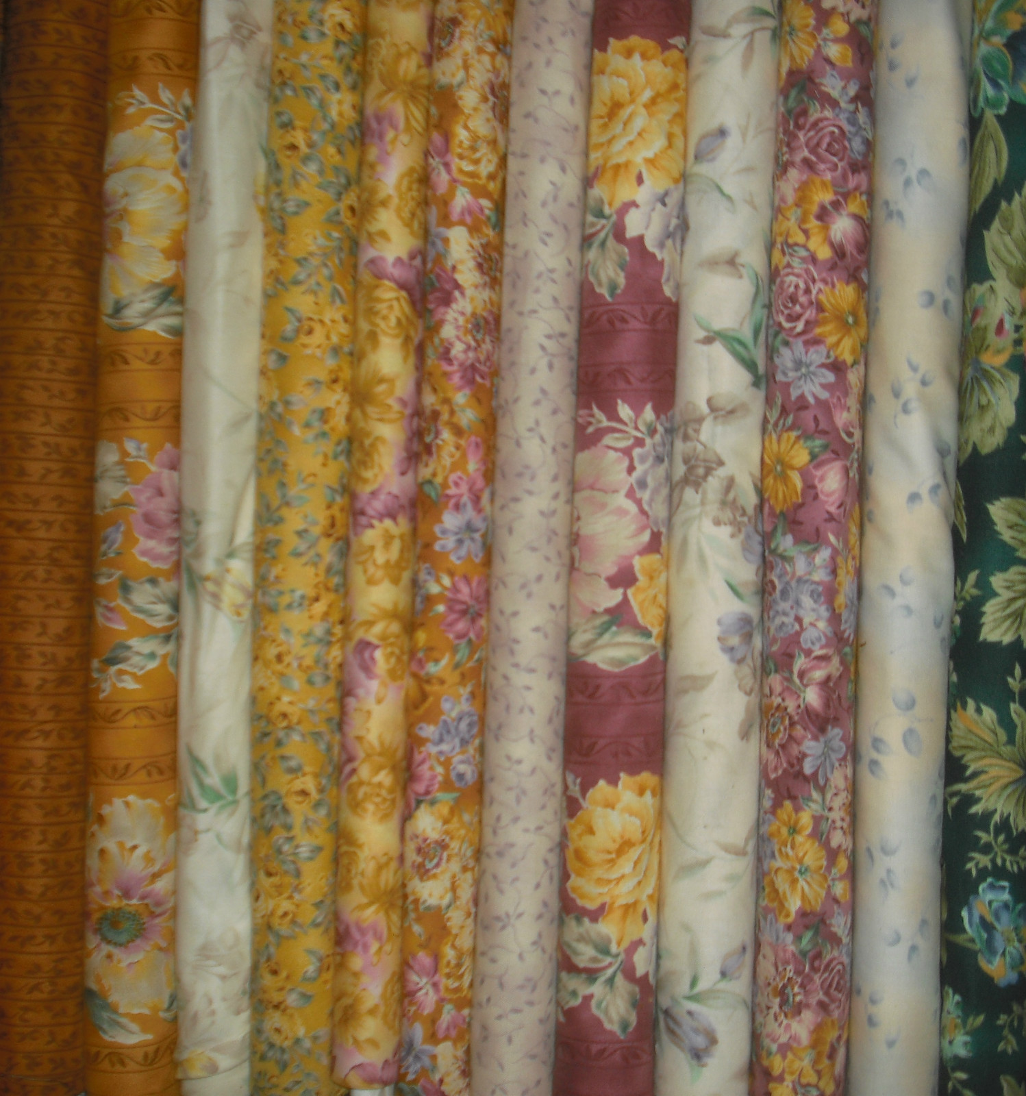 12 YDS David Textiles "Harmony"  Quilt, Sew, Fabric