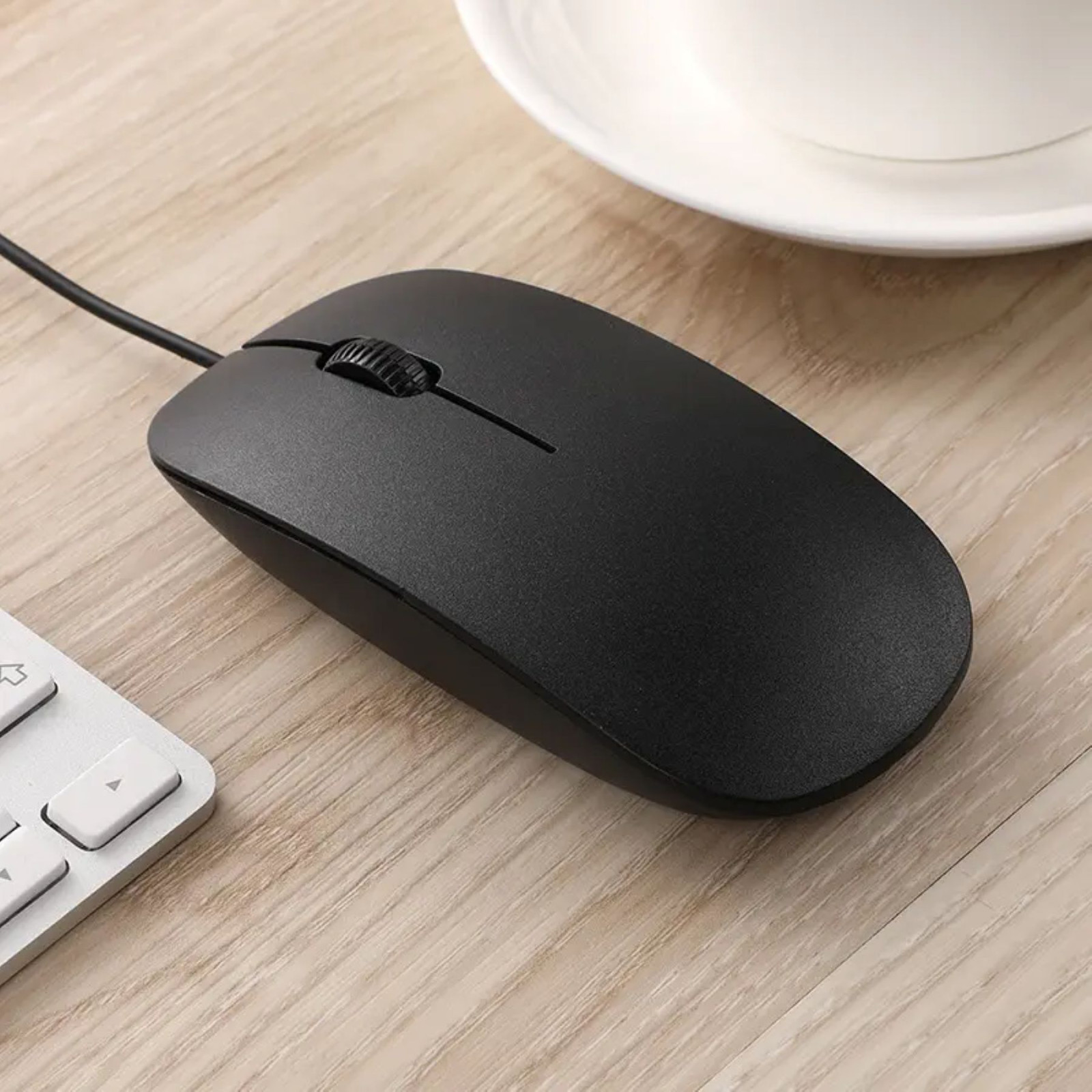 Ultra-thin Laptop External Small Ergonomic Mouse Wired USB Mouse Desktop Mouse