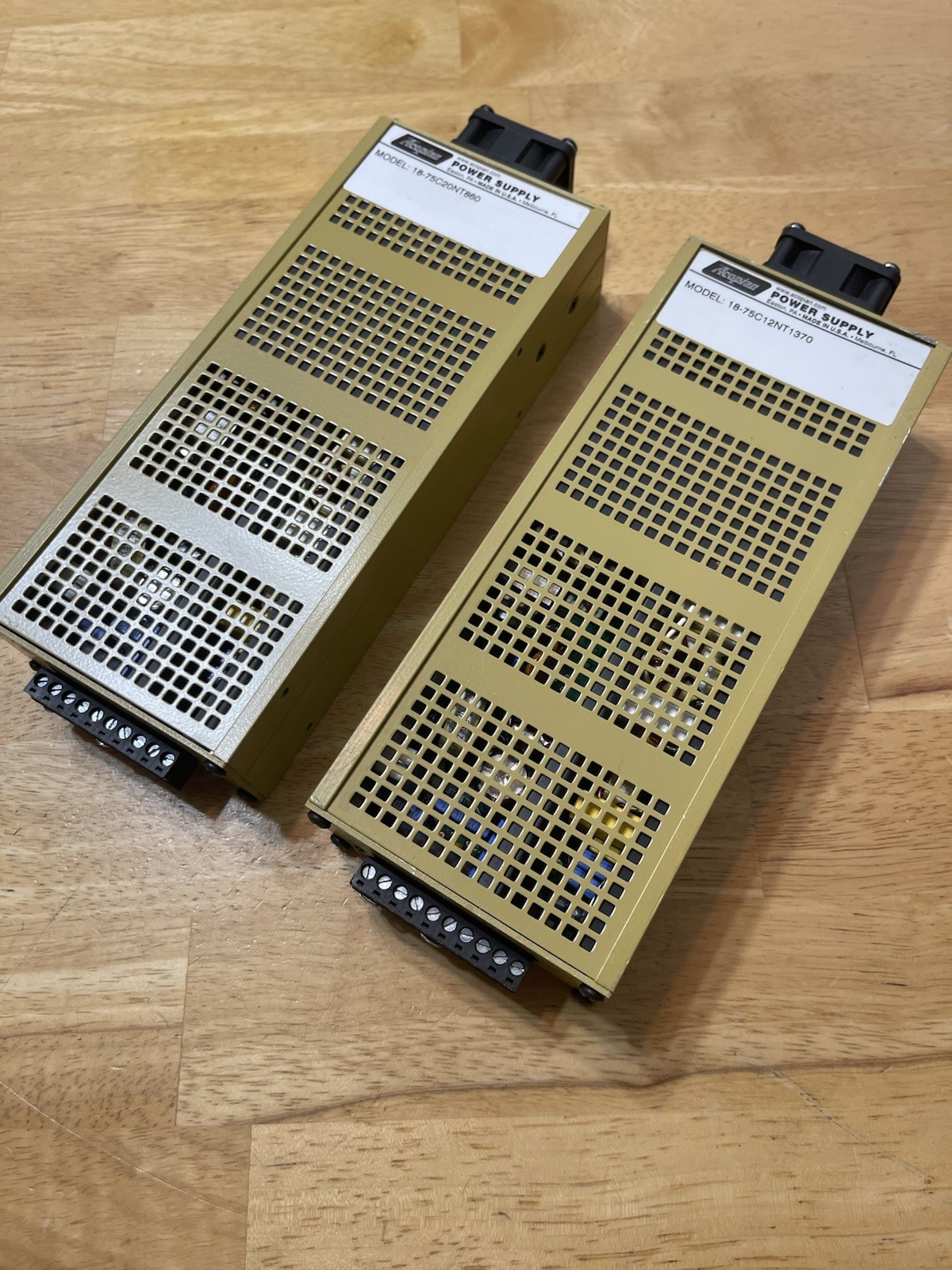 Acopian DC-DC Power Supply 18-75C20NT860 Qty. 2