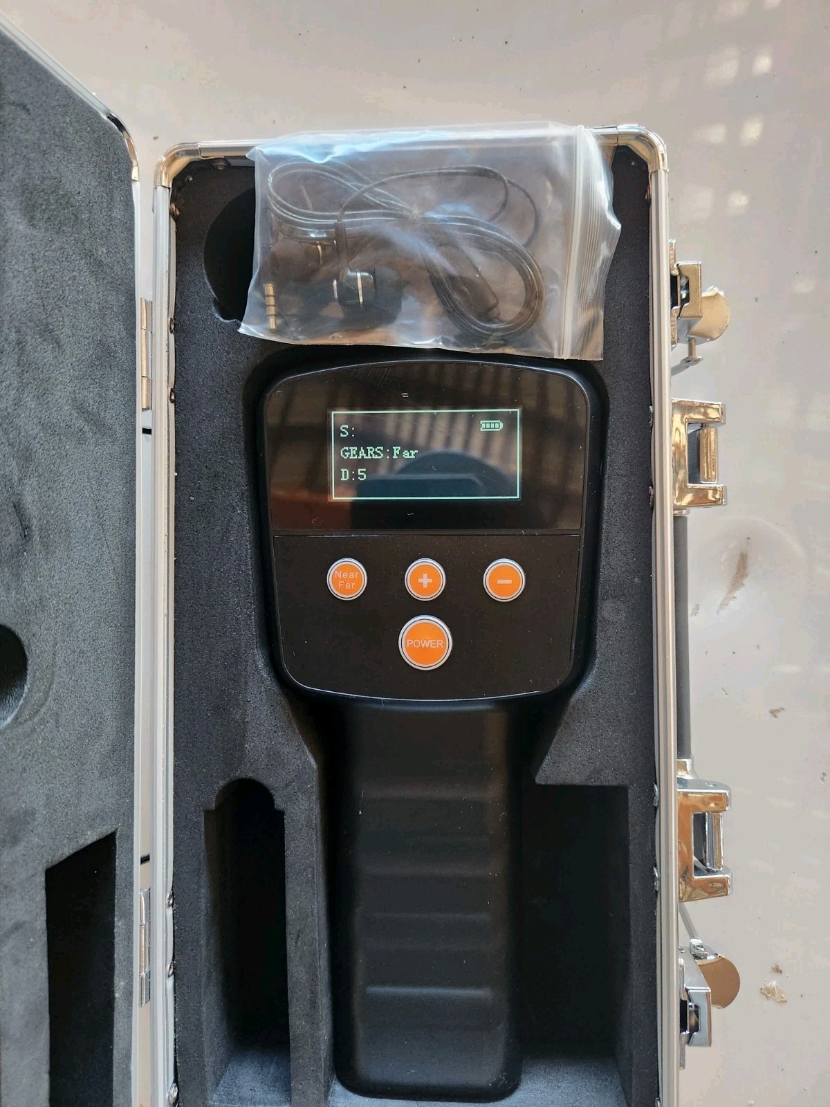 Vevor 512 Receiver Pipe Inspection Camera - Model 9701 with Case - OPEN BOX