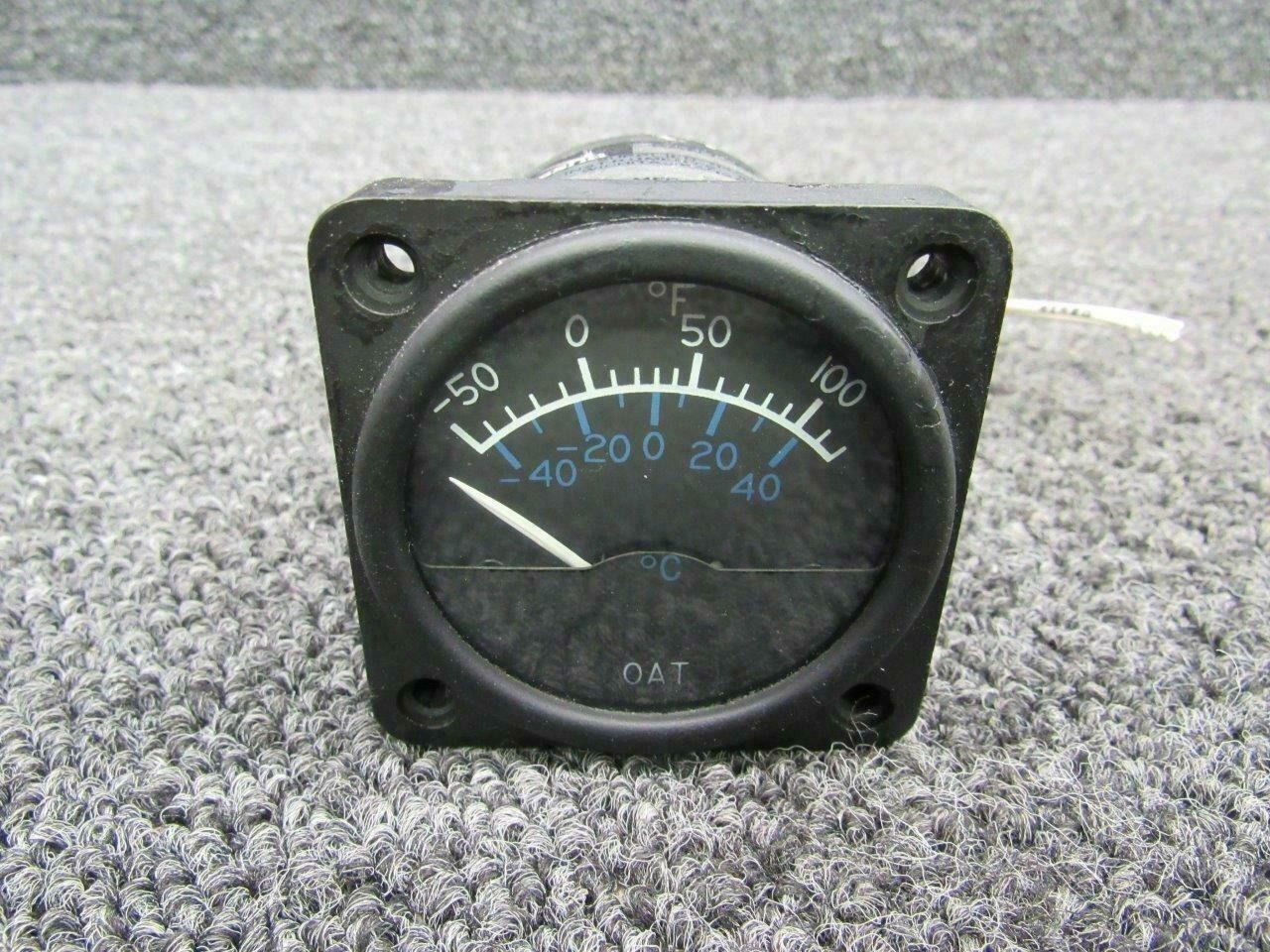 500-21 (Alt: C668520-0101) Instruments Inc. Outside Air Temperature Indicator (2