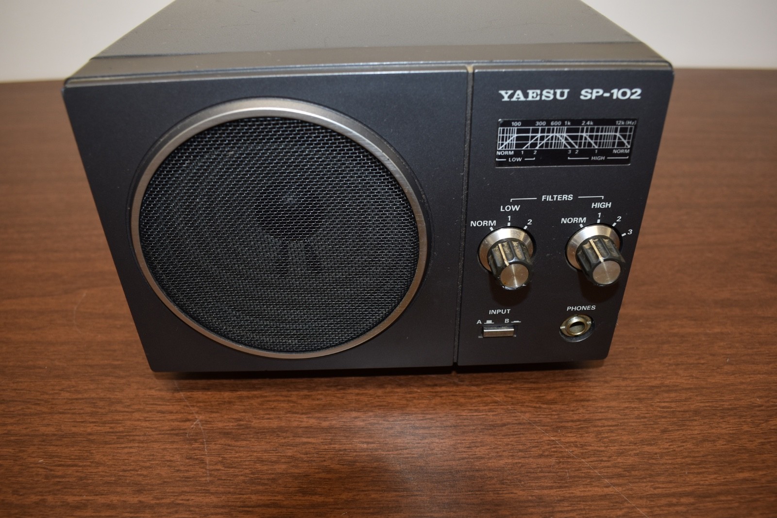 Yaesu SP-102 External Filtered Speaker  See My Other listings