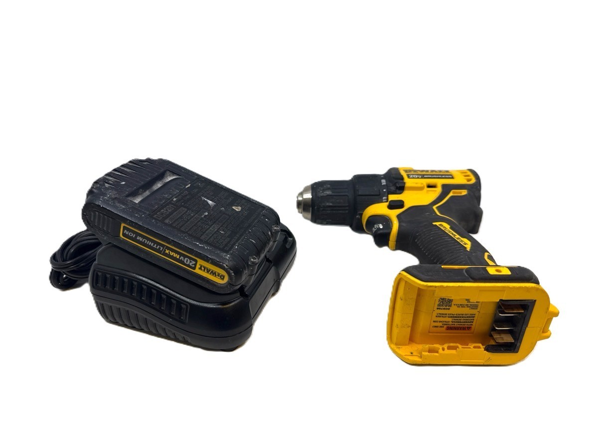 Dewalt DCD708 1/2" Cordless Drill Driver W/Battery & Charger (RO1068927)