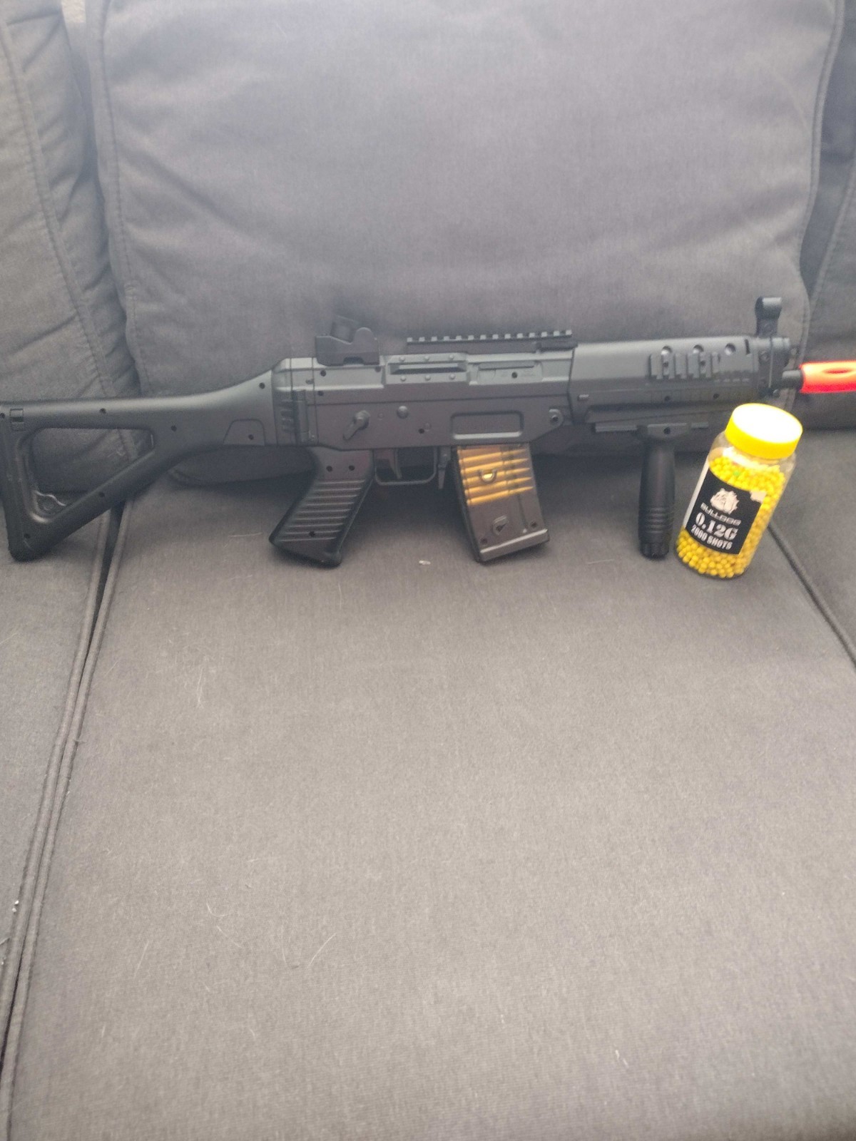 Airsoft Gun