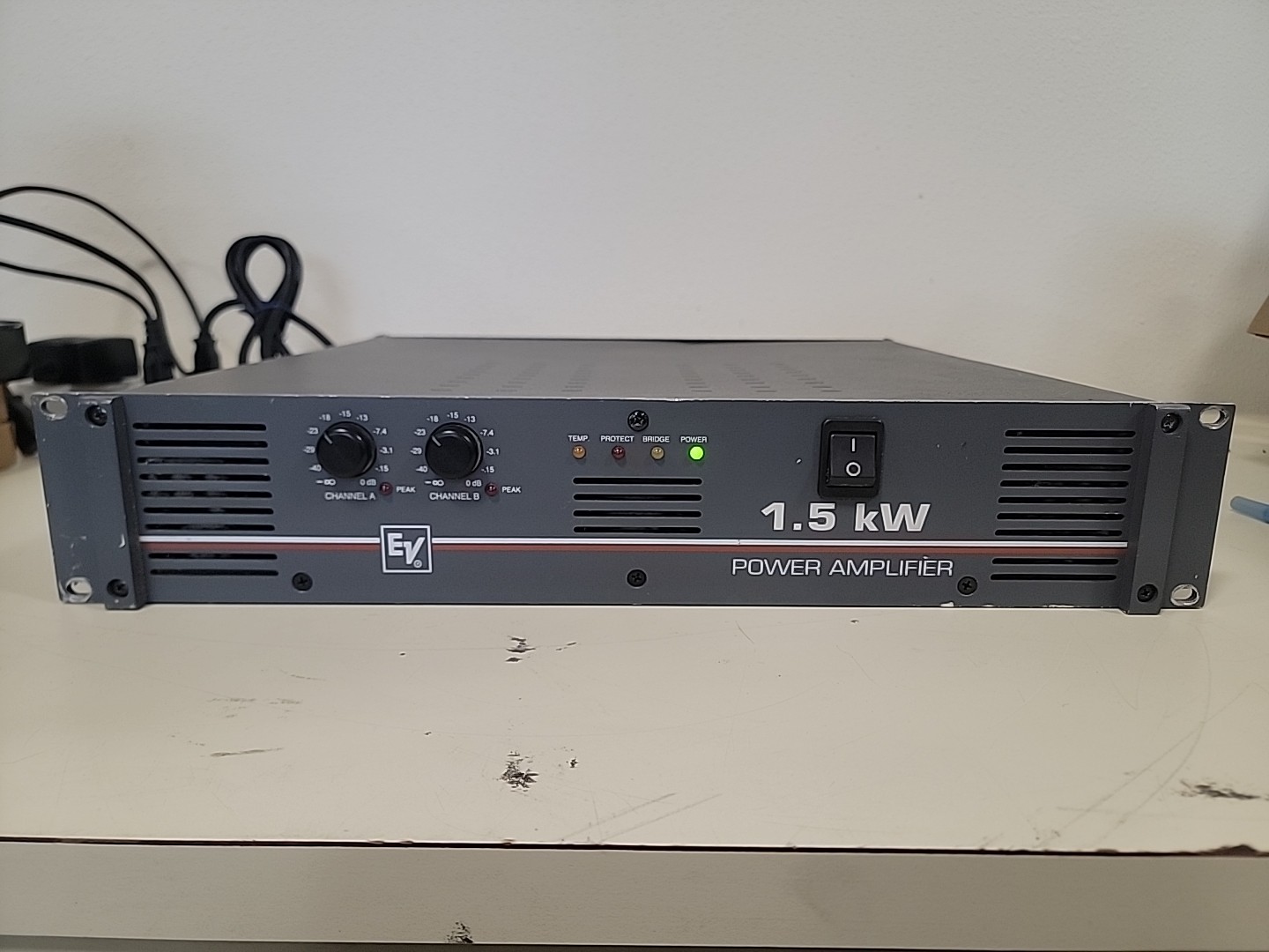 Electro Voice 1.5 Kw Power Amp