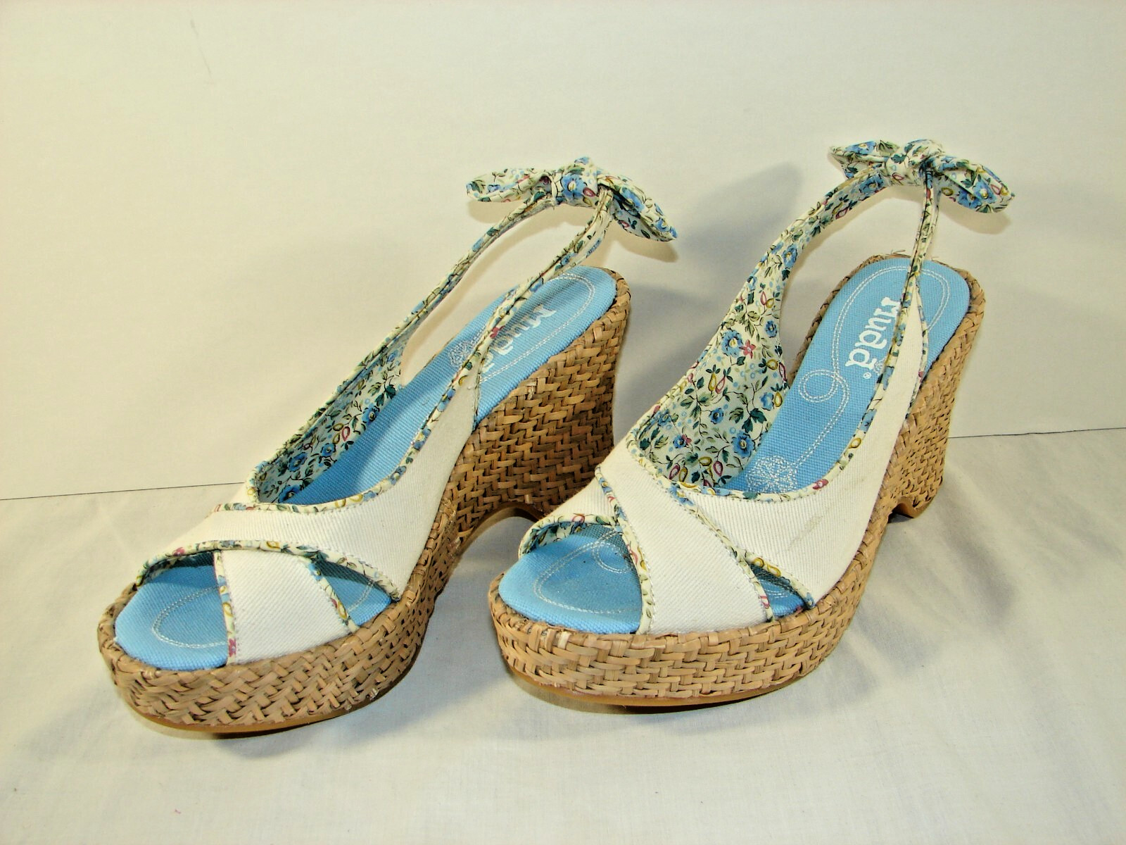 Mudd White Canvas Sling Back Platform Sandals ~ Size 7M ~ New