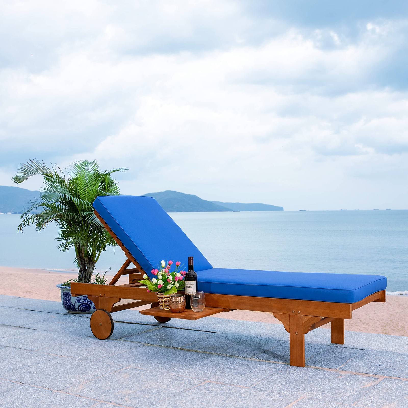 SAFAVIEH Outdoor Collection Newport Natural/ Royal Blue Cushion Built-in Side