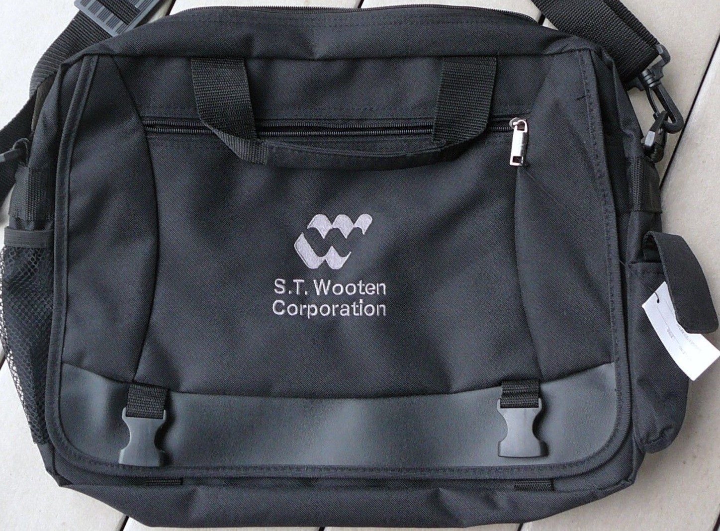 S.T. Wooten 18 x 14 canvas computer laptop briefcase black NEW