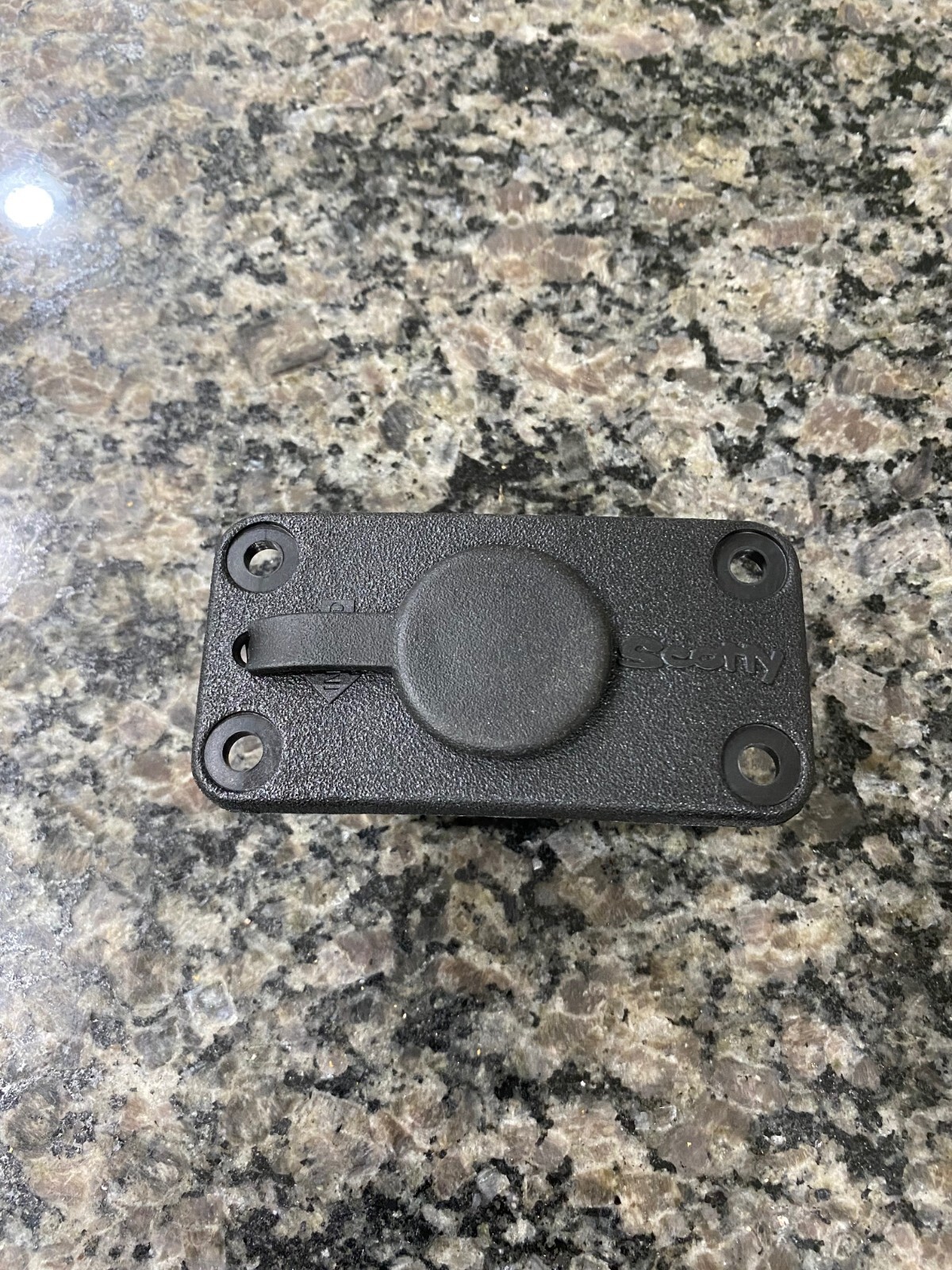 Scotty 244 Black Flush Deck Mount