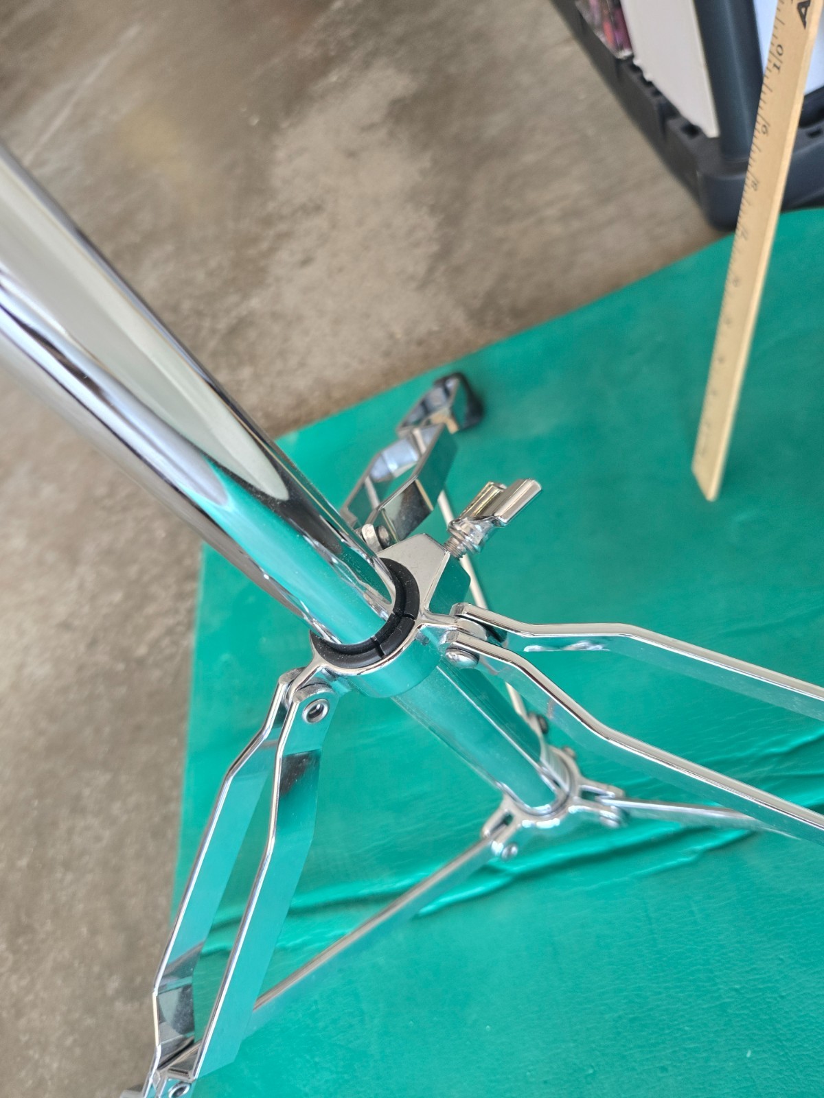 percussion stand double mount, gibraltar, single pivot, adjustable height, used