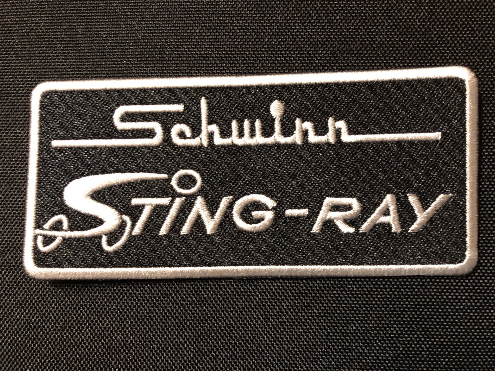 STINGRAY PATCH. SCHWINN SEW ON OR IRON ON ICONIC BICYCLE PATCH NEW CONDITION