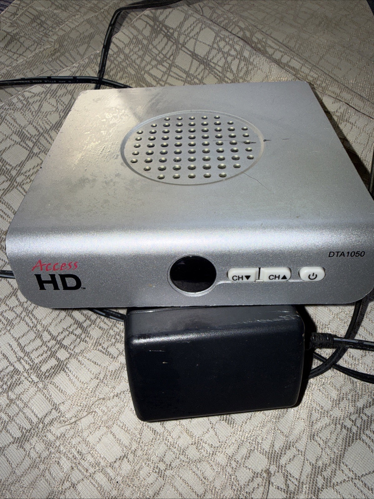 Access HD Digital to Analog TV Converter