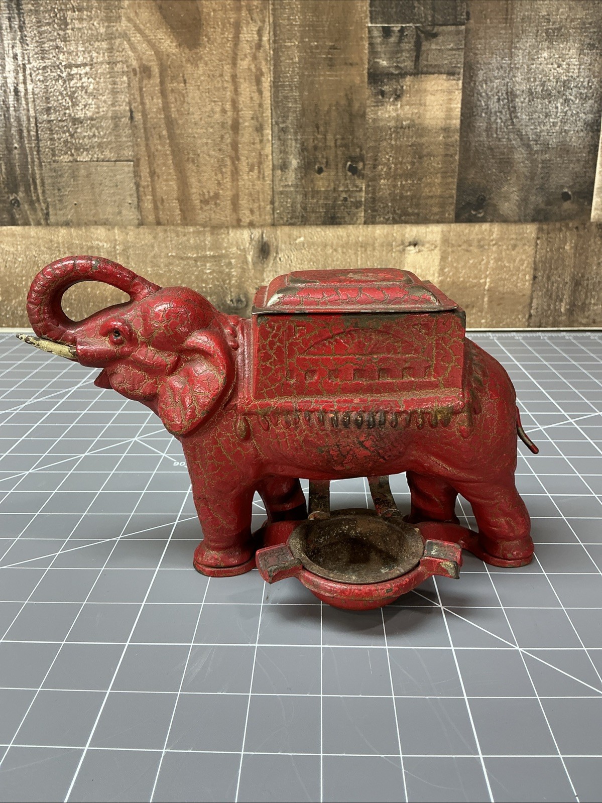 Rare Antique Cast Iron Elephant Mechanical Cigarette Roller Dispenser , Works!