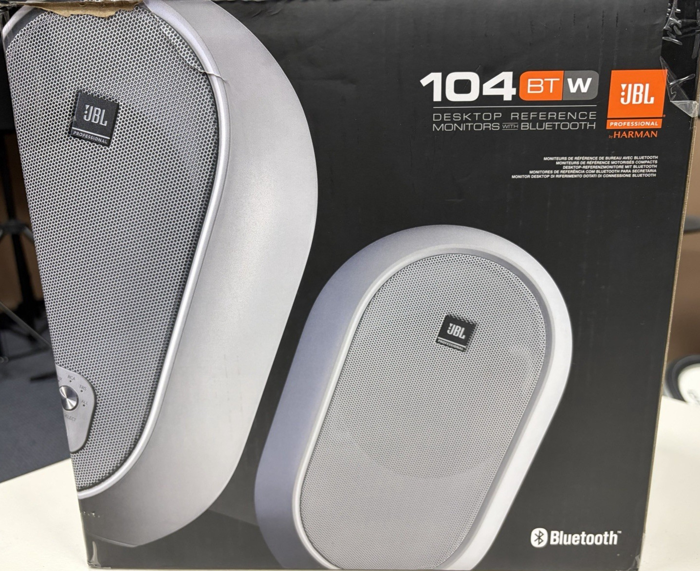JBL One Series 104 4.5 inch Compact Powered Monitors with Bluetooth - White