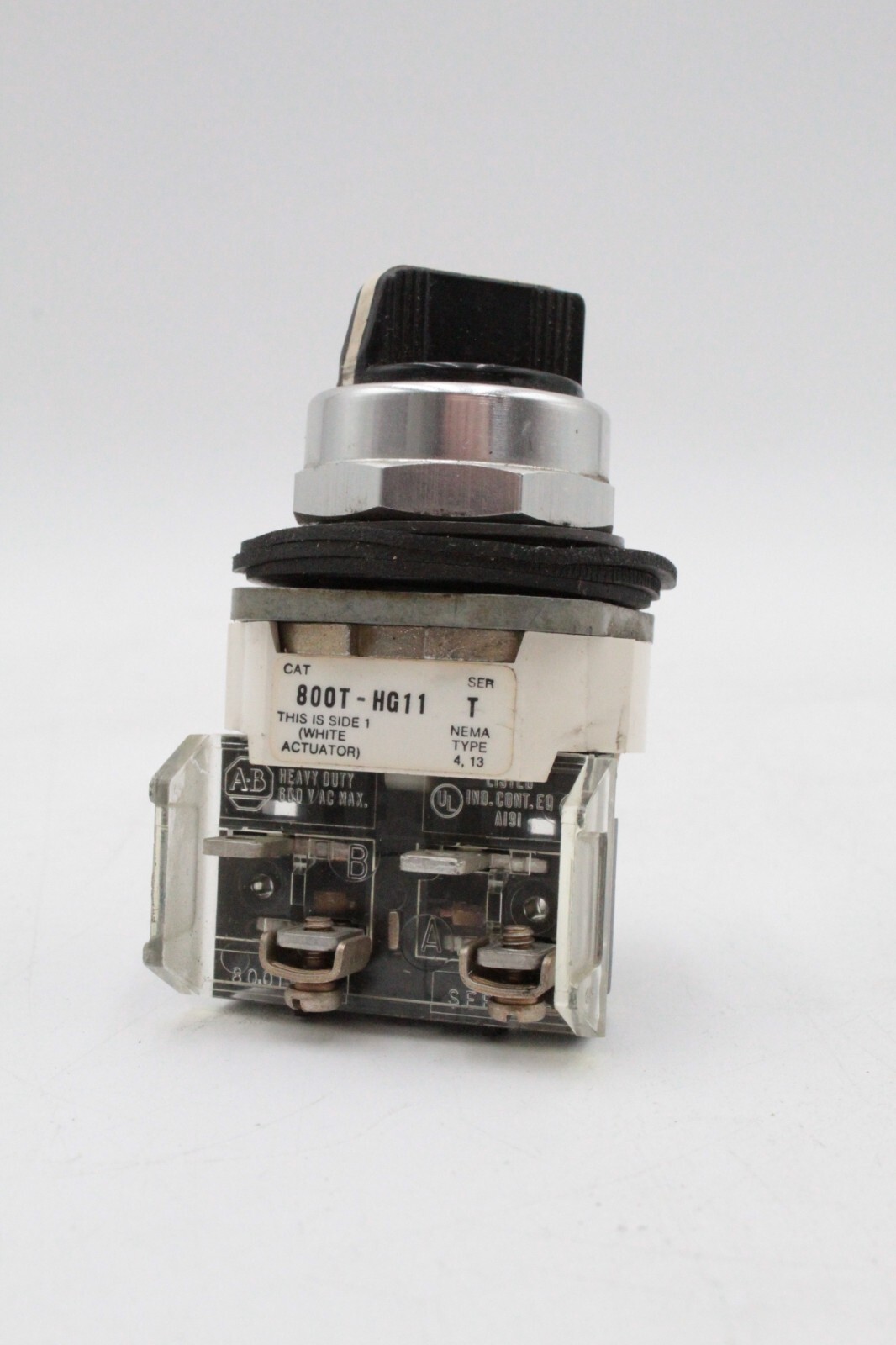 Allen-Bradley 800T-HG11 2-Position Selector Switch