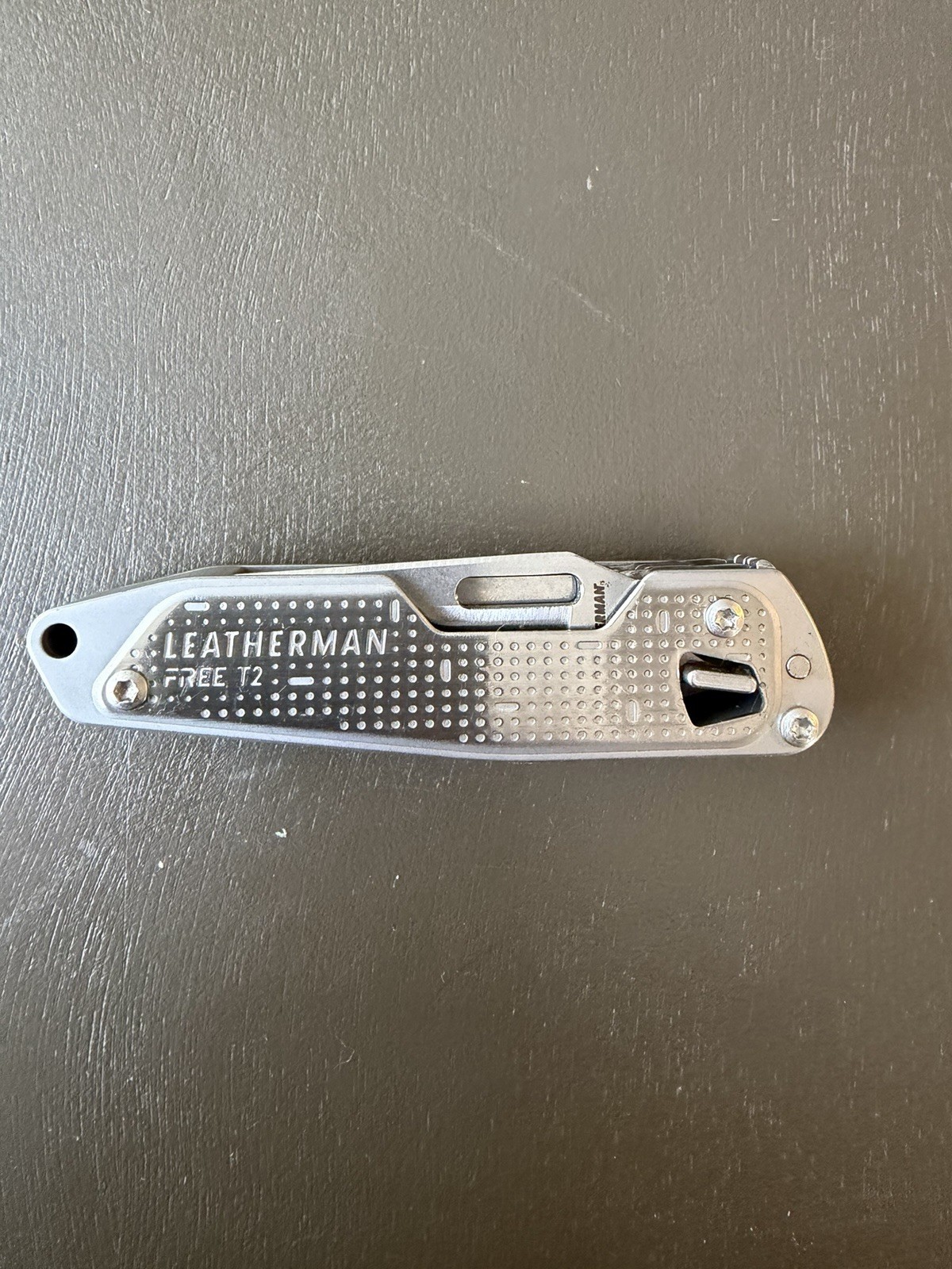 Leatherman Free T2 Pocket Knife Multi-Tool