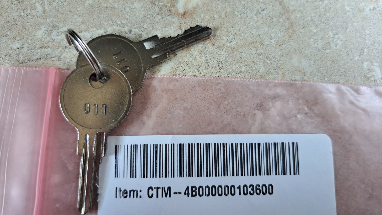 Custom America Round Head 011 Key Pair for APEX & APEX Pro Cash Drawer Registers