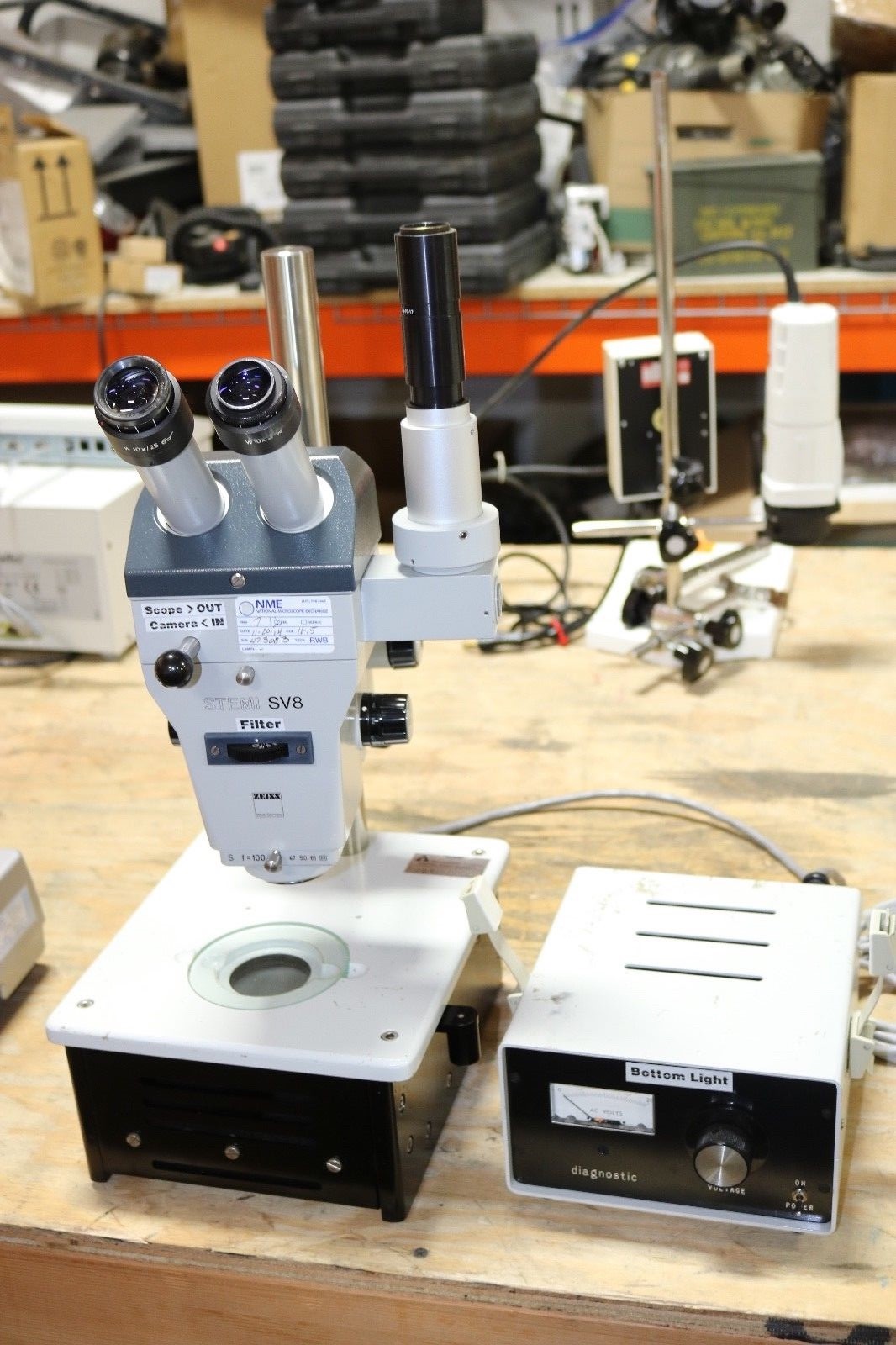 Zeiss Stemi SV-8 Stereomicroscope WITH ILLUMONATOR NICE