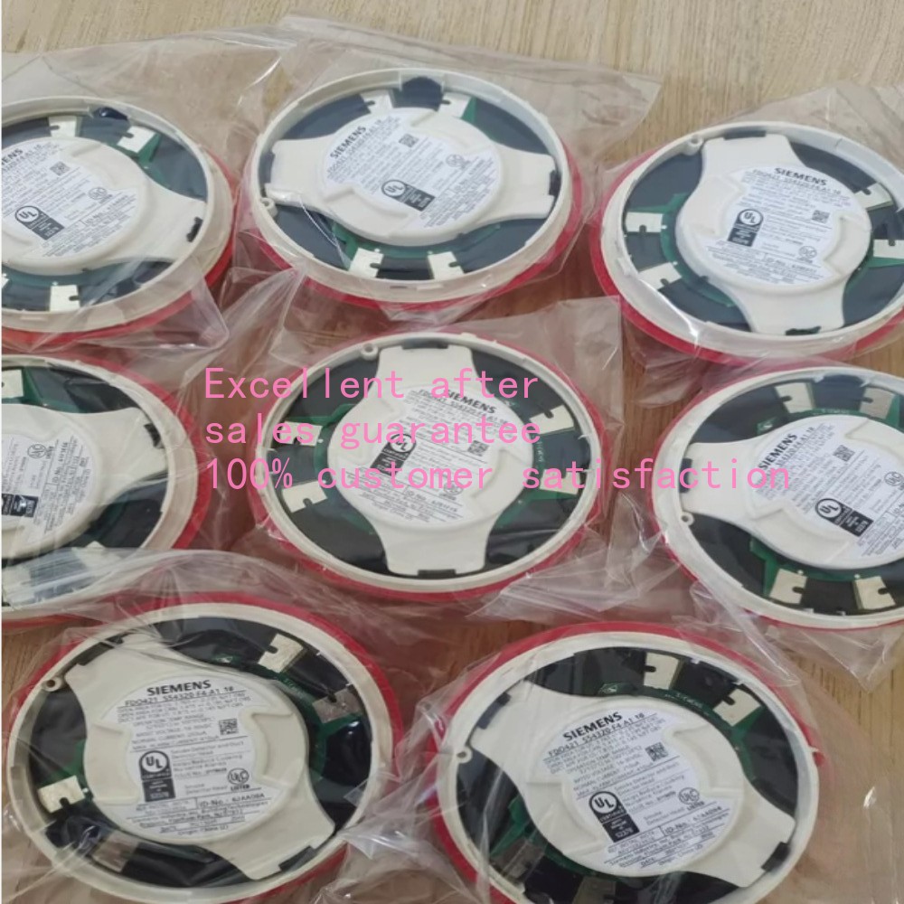 1PCS New Siemens FDO421 Photoelectric Smoke Detector Fast Ship