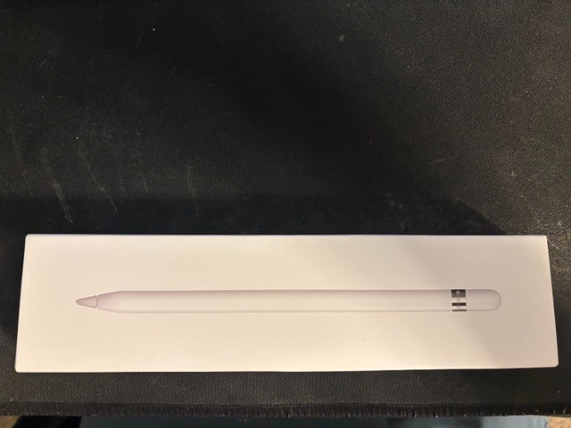 Apple Pencil (1st Generation) Stylus for Apple iPad - White (MQLY3AM/A)