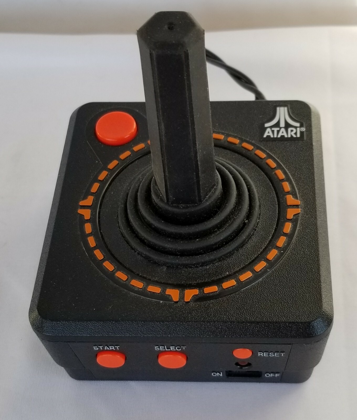 Atari Plug & Play Joystick w/ 10 Classic Games #09560