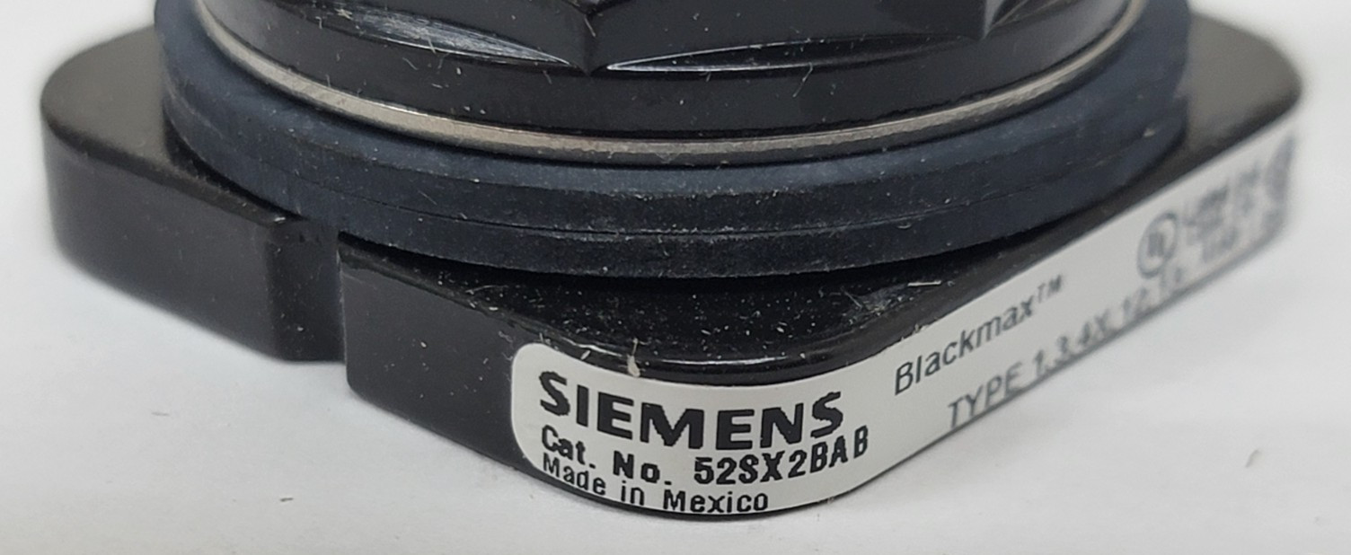 SIEMENS 52SX2BAB Selector Switch: 30 mm Panel Mounting Size, 2 Positions