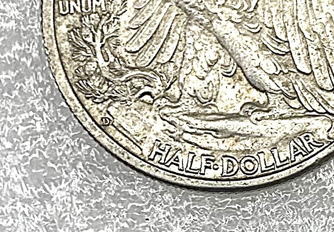 1942 D Walking Liberty Half Dollar 90% Silver AU/UNC