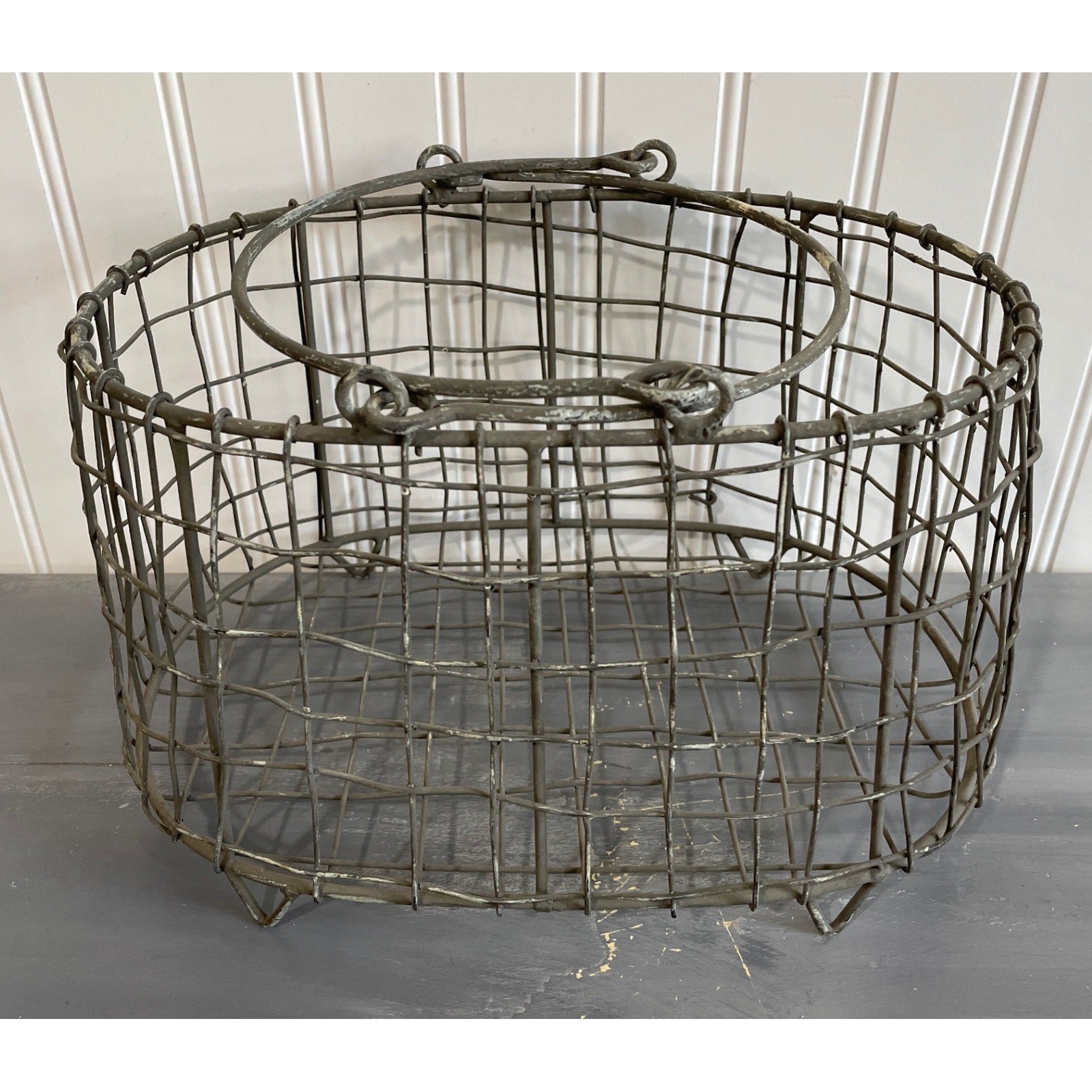 Vtg Style Galvanized Wire Egg Basket Oval Farmhouse Metal Storage Grey Footed