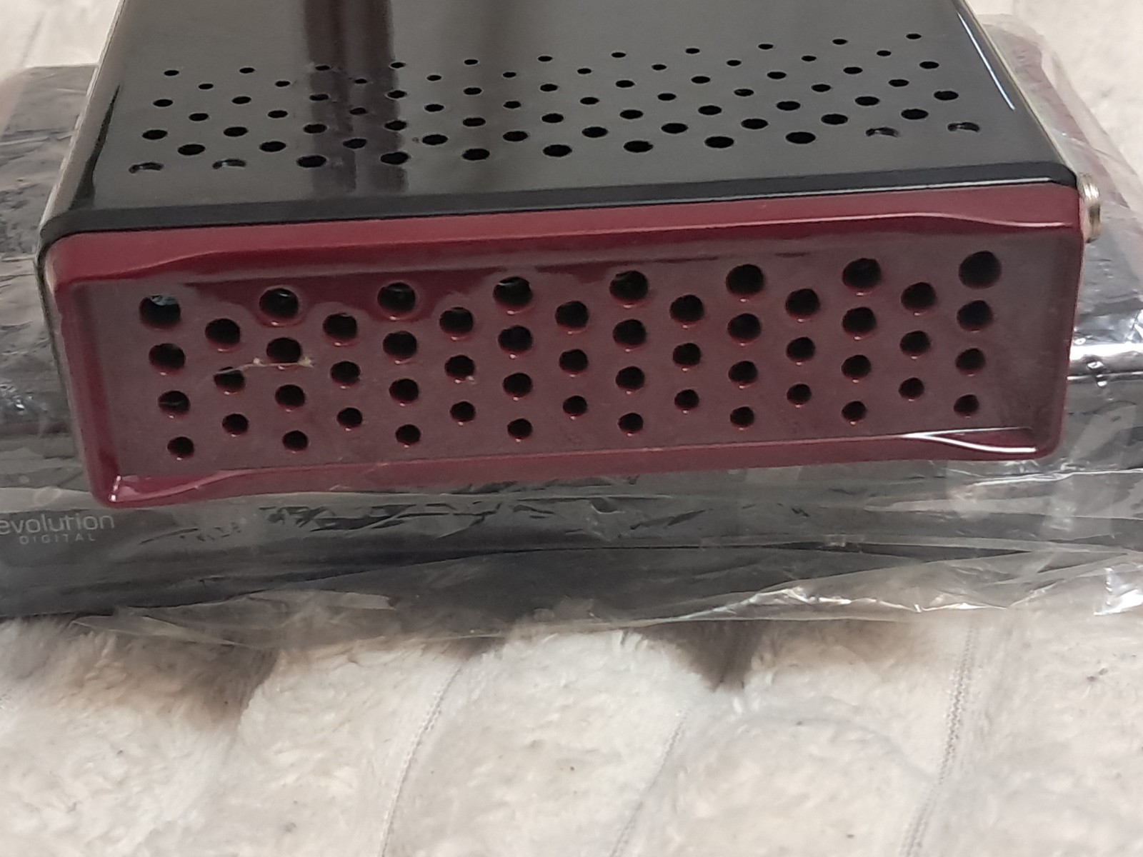Cable Box Lot 0f 2 Evolution Digital HD Set Top DMS2004UHD