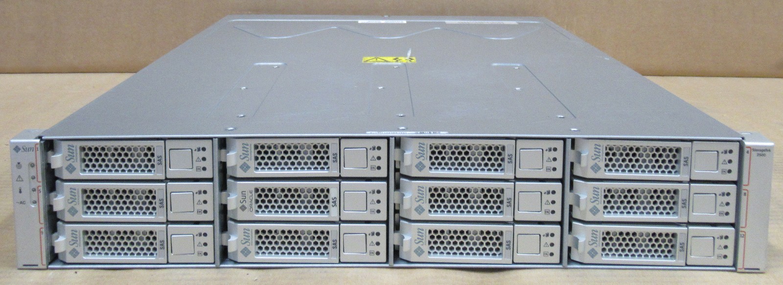 Sun StorageTek 2540 10x 300GB HDD Expansion Disk Array 2x Controller P16102-03-B