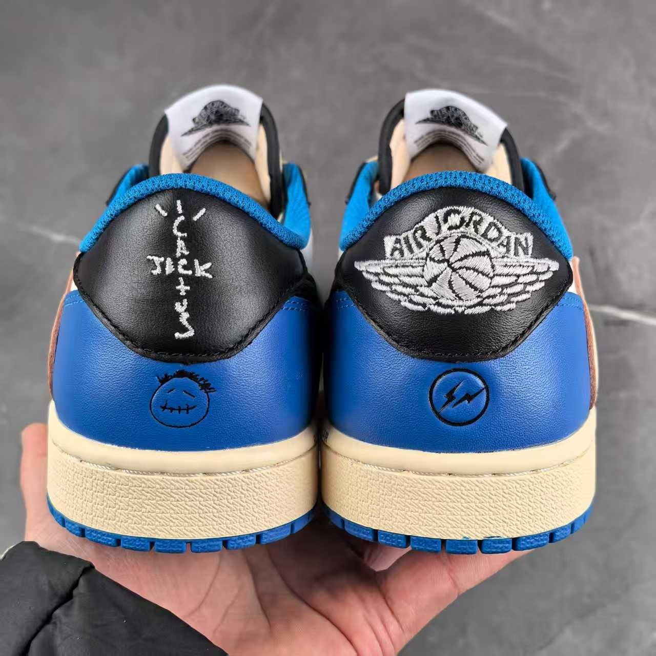 Nike Travis Scott x Fragment Design x Air Jordan 1 Low OG SP Men's Sneaker