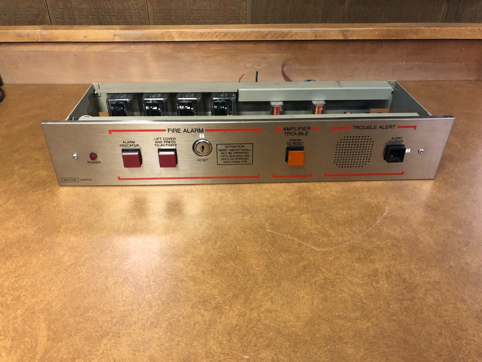 Rauland USR2125